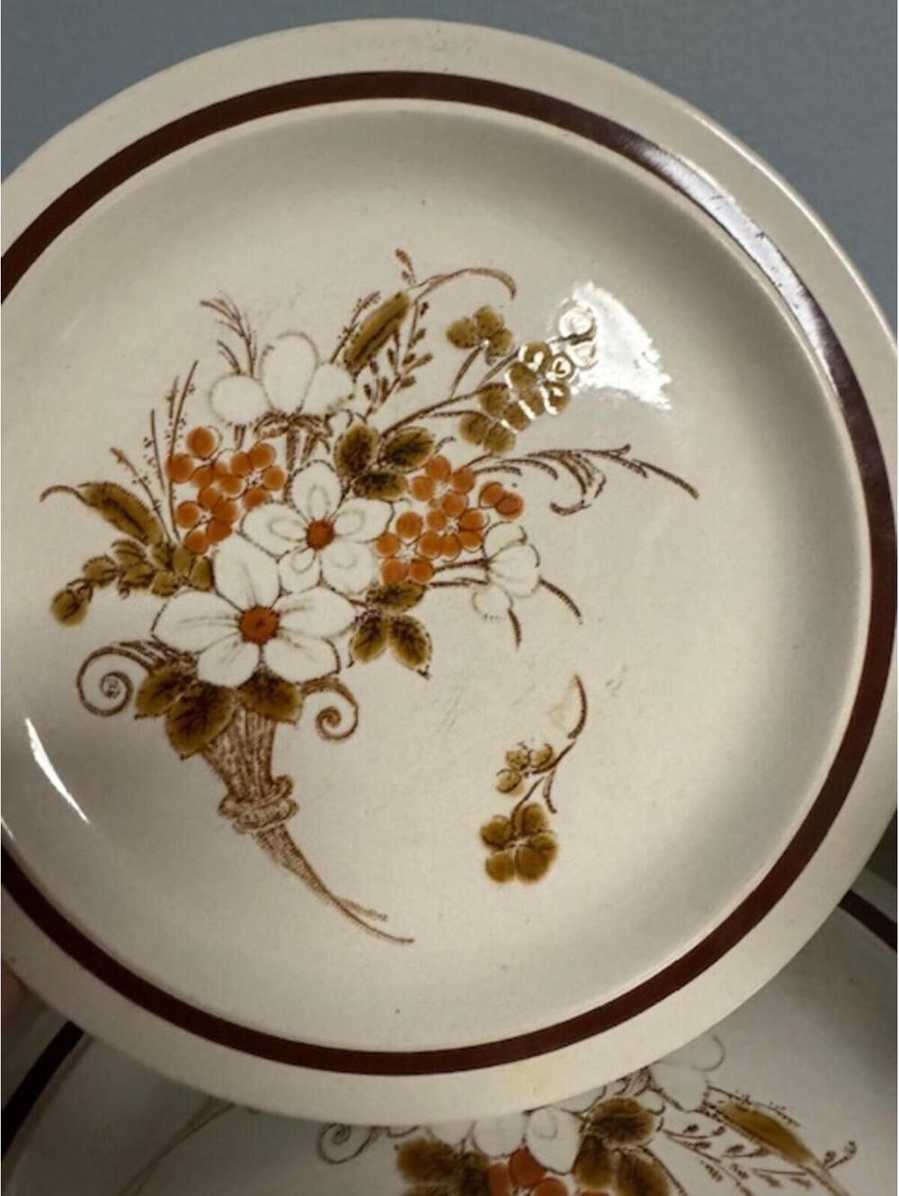 Four Seasons Collection Autumn Bouquet Stoneware Dinner Plates - Set of 4